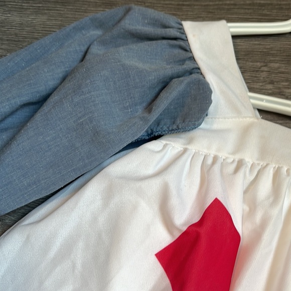 Musical Theatre it’s a hard knock Life costume size child’s medium - Picture 9 of 11